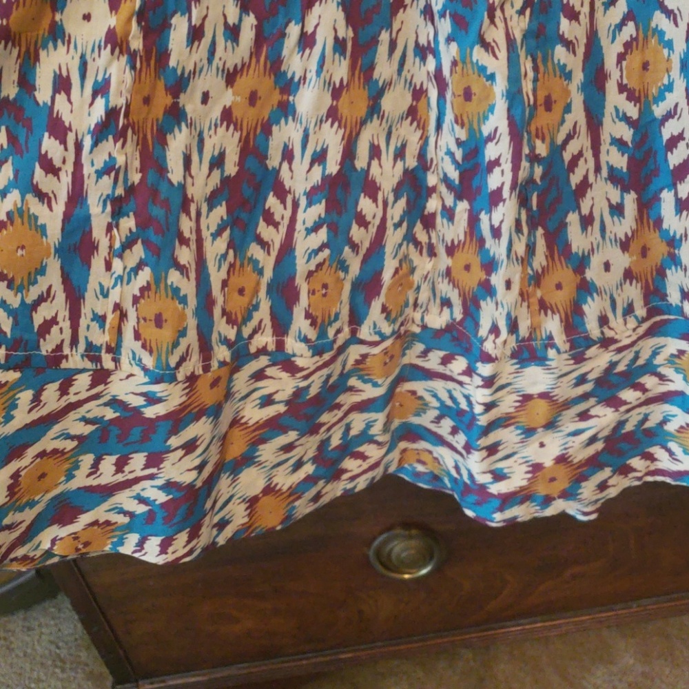 Skirt - Gorgeous Design - Picture 4 of 4